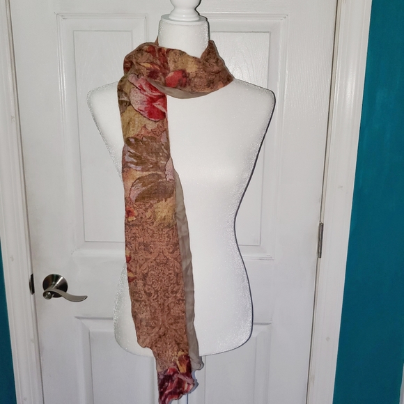 Floral Scarf Brown, red, green EUC - Picture 6 of 16